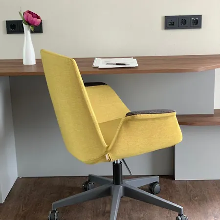 Intergroup Business & Design Ingolstadt Szálloda