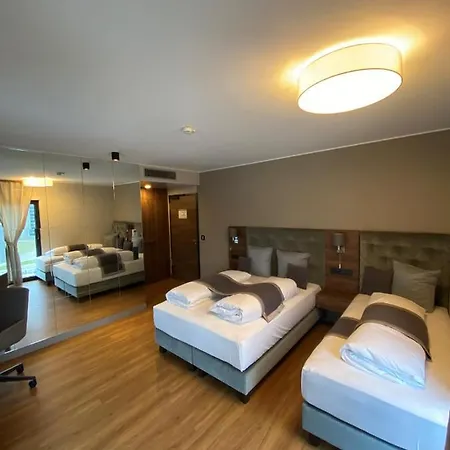 Intergroup Business & Design Ingolstadt 4*