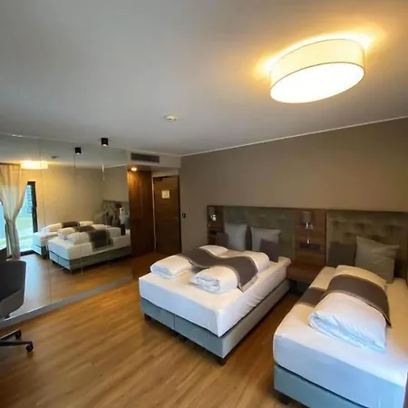 Intergroup Business & Design Ingolstadt 4*