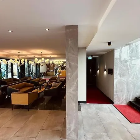 Intergroup Business & Design Ingolstadt 4*
