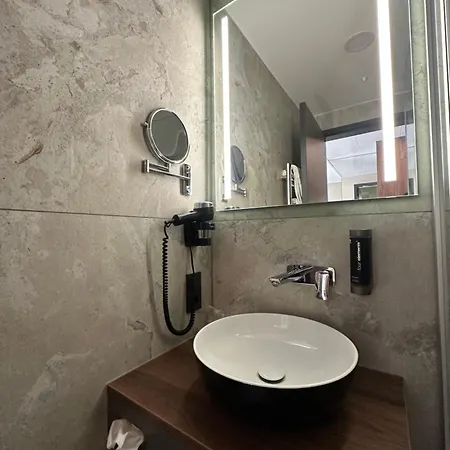 Intergroup Business & Design Ingolstadt Hotel 4*