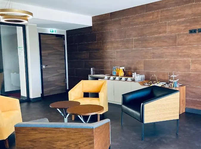 Intergroup Business & Design Ingolstadt Hotell Kosching